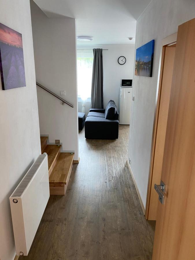 Apartmany Krupka ภายนอก รูปภาพ